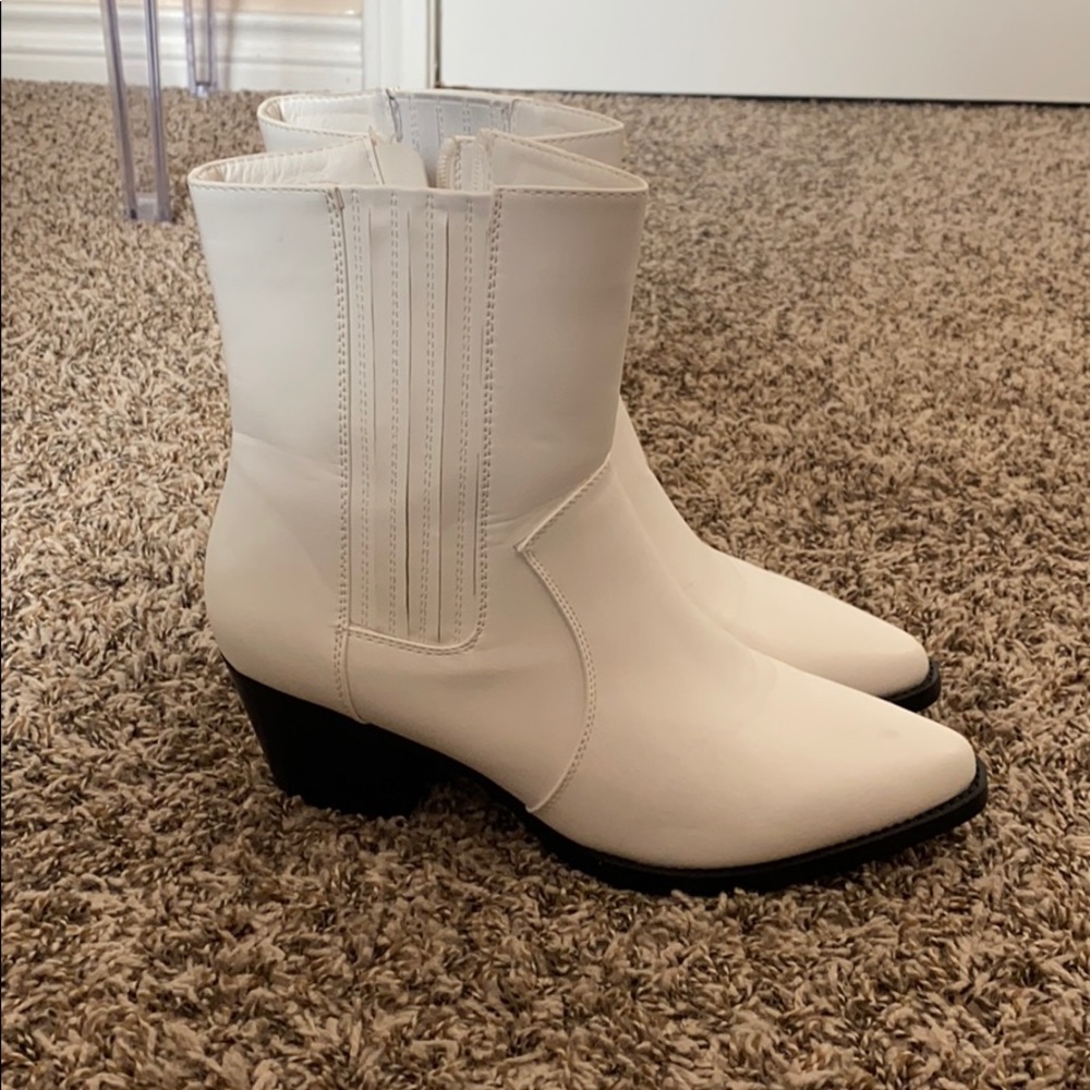 White boots not worn except once